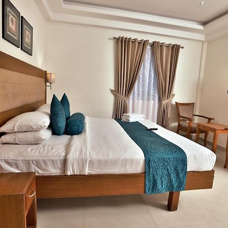 Vishnu Inn Guruvāyūr Exterior foto