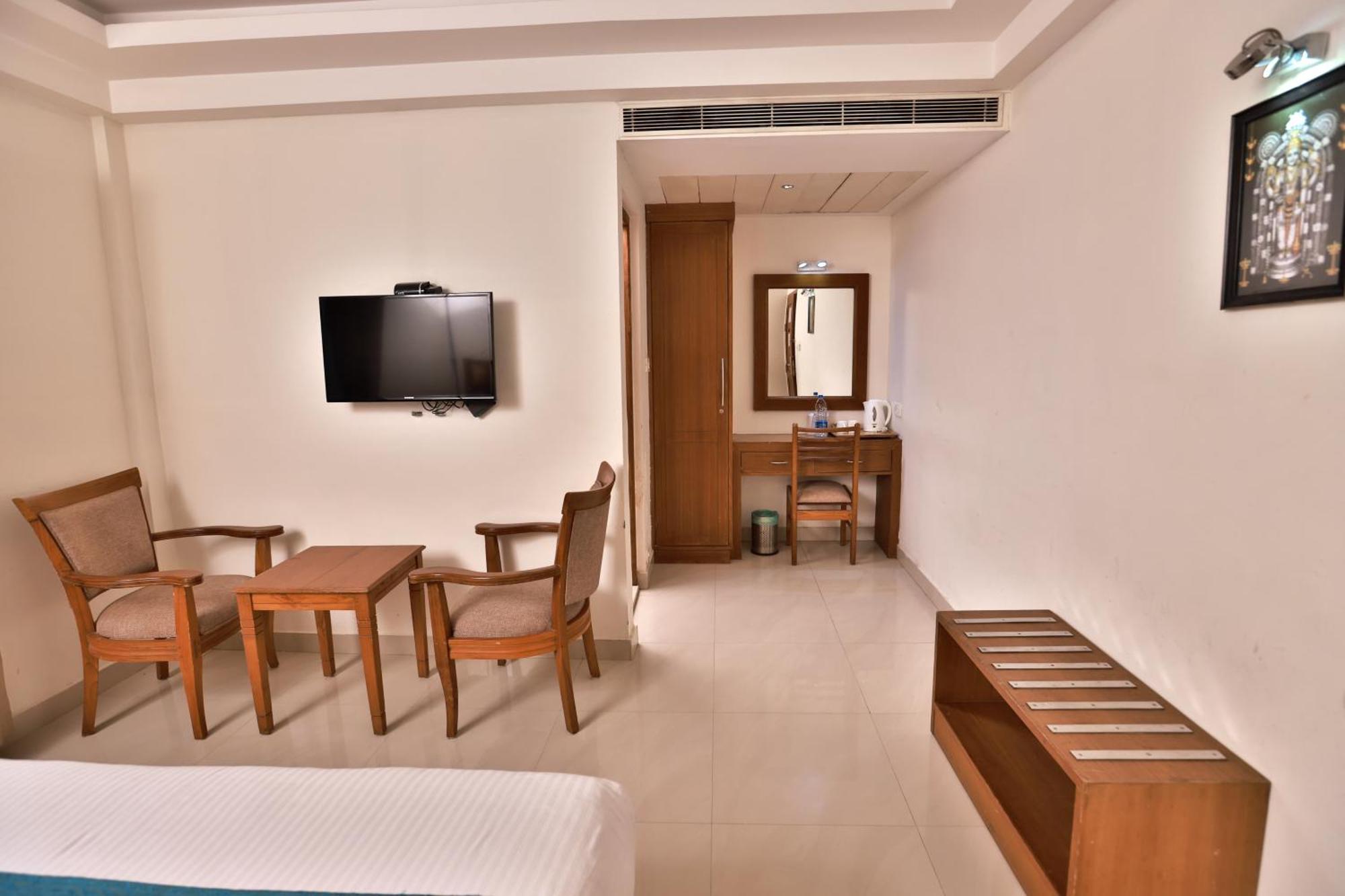 Vishnu Inn Guruvāyūr Exterior foto